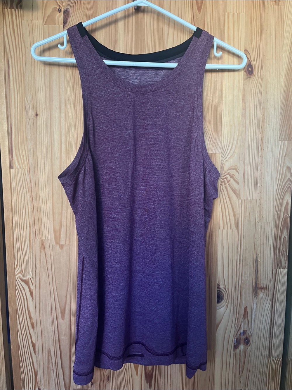 Lululemon running shirt